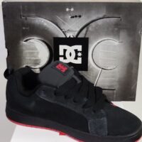 DC Court Graffik Negro Negro Rojo (1) Tenis DC Court Graffik Negro Negro Rojo