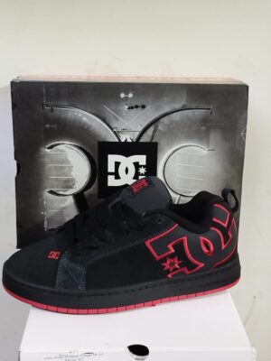 Tenis DC Court Graffik Negro Negro Rojo