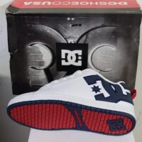 Tenis DC Court Graffik Blanco Azul Blanco (3) Tenis DC Court Graffik Blanco Azul Blanco