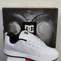 Tenis DC Court Graffik Blanco Negro Blanco (1) Tenis DC Court Graffik Blanco Negro Blanco