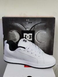 Tenis DC Court Graffik Blanco Negro Blanco (1) Tenis DC Court Graffik Blanco Negro Blanco